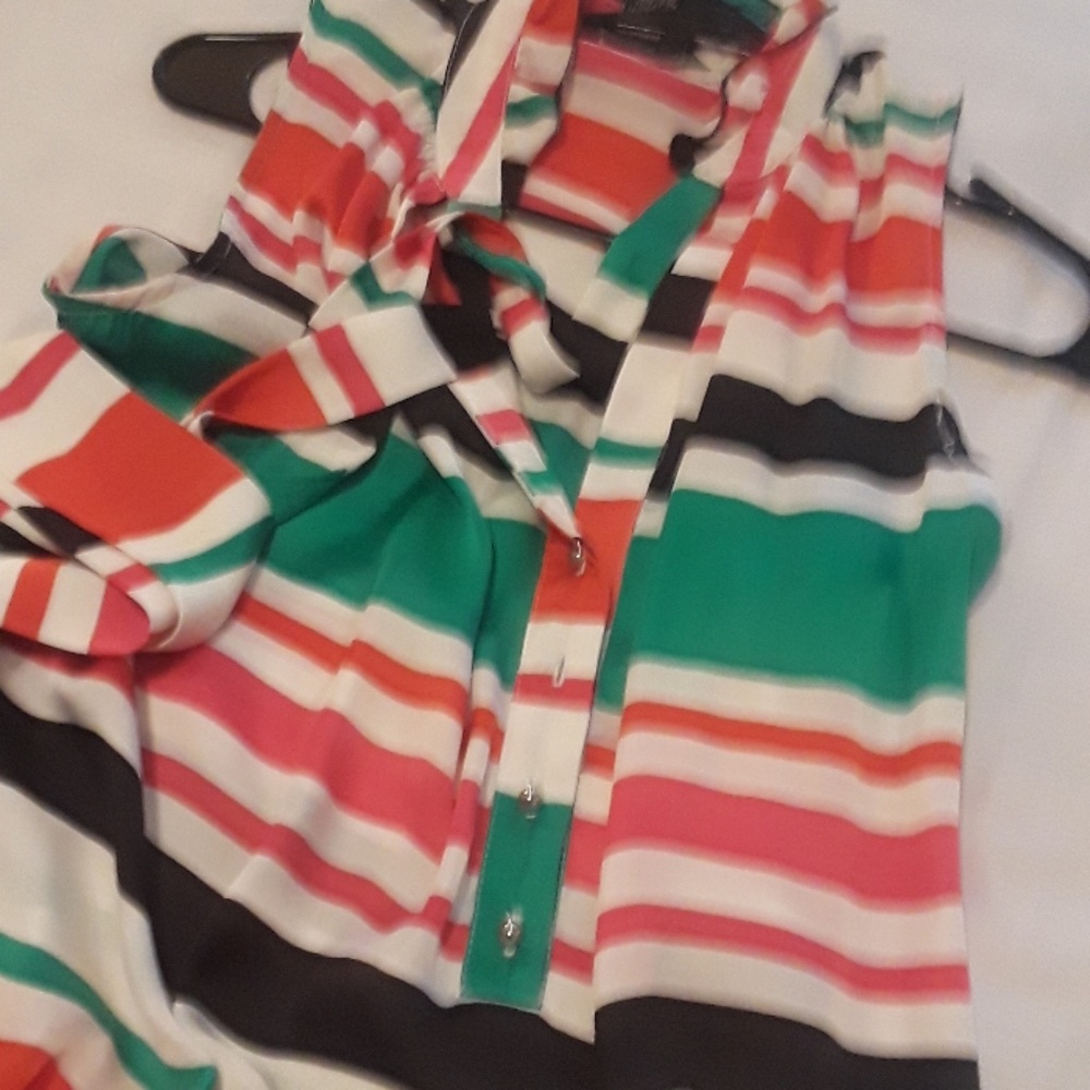 Blouse - Picture 3 of 4